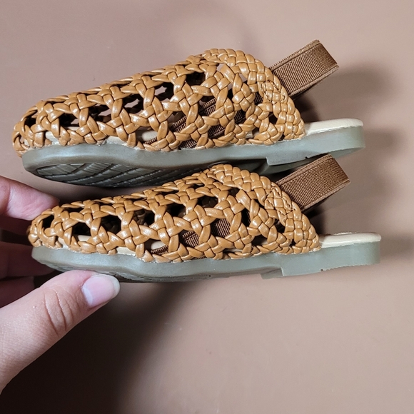 Stylish Tan Kids Shoes - Picture 3 of 5